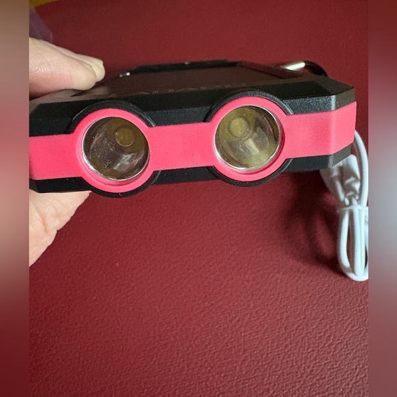 Power Bank - Picture 4 of 5